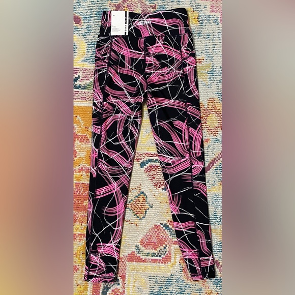 NWT DKNY Electric Shock Print High Waist Legging. - Picture 6 of 9